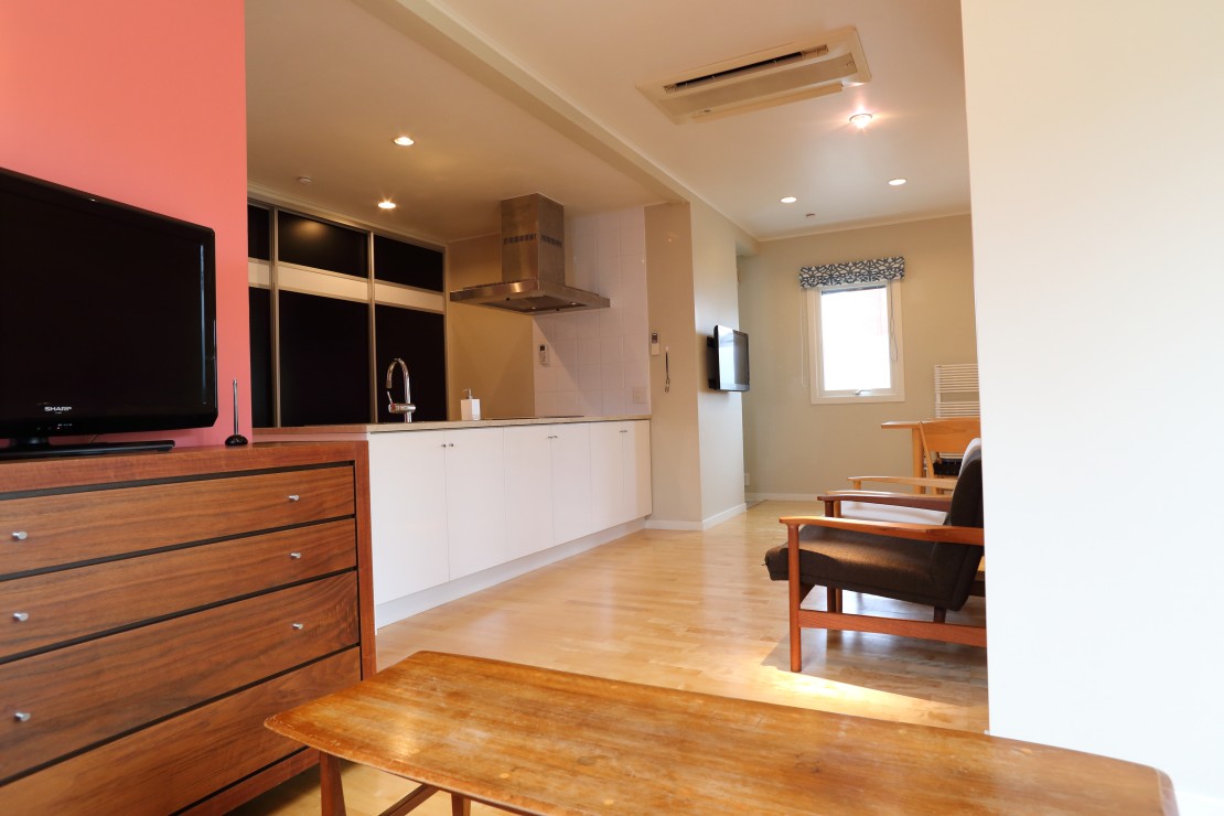 たびの邸宅 鎌倉由比ガ浜 -HOMANN CONCEPT-｜神奈川県・湘南・鎌倉｜室内