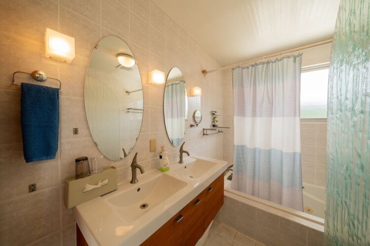 コテージ  ラナカイハウス沖縄｜沖縄県・本部・名護・国頭｜おしゃれな洗面台