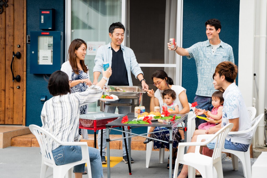 コテージ マカナレアビーチ沖縄｜沖縄県・沖縄市（コザ）・北谷・宜野湾｜みんなでワイワイ　BBQも楽しい！