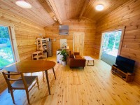 森のログハウスMOKKI